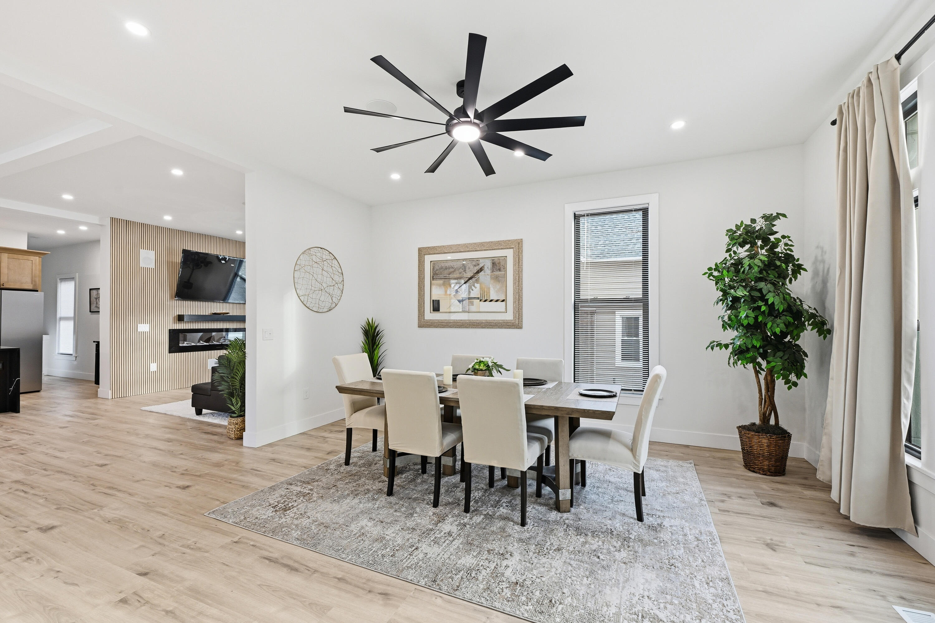 1136 Prairie Avenue Beloit, WI 53511 - Photo 5 of 35 DSC_ (6)