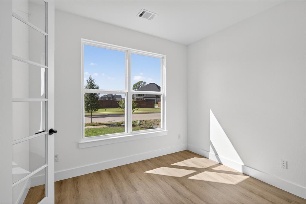 1837 Rustic Vine Road Mesquite, TX 75181 - Photo 6 of 40