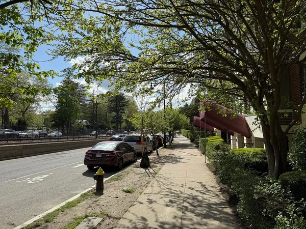 $5,100 | 2031 Commonwealth Avenue, Unit 10, Boston, MA 02135