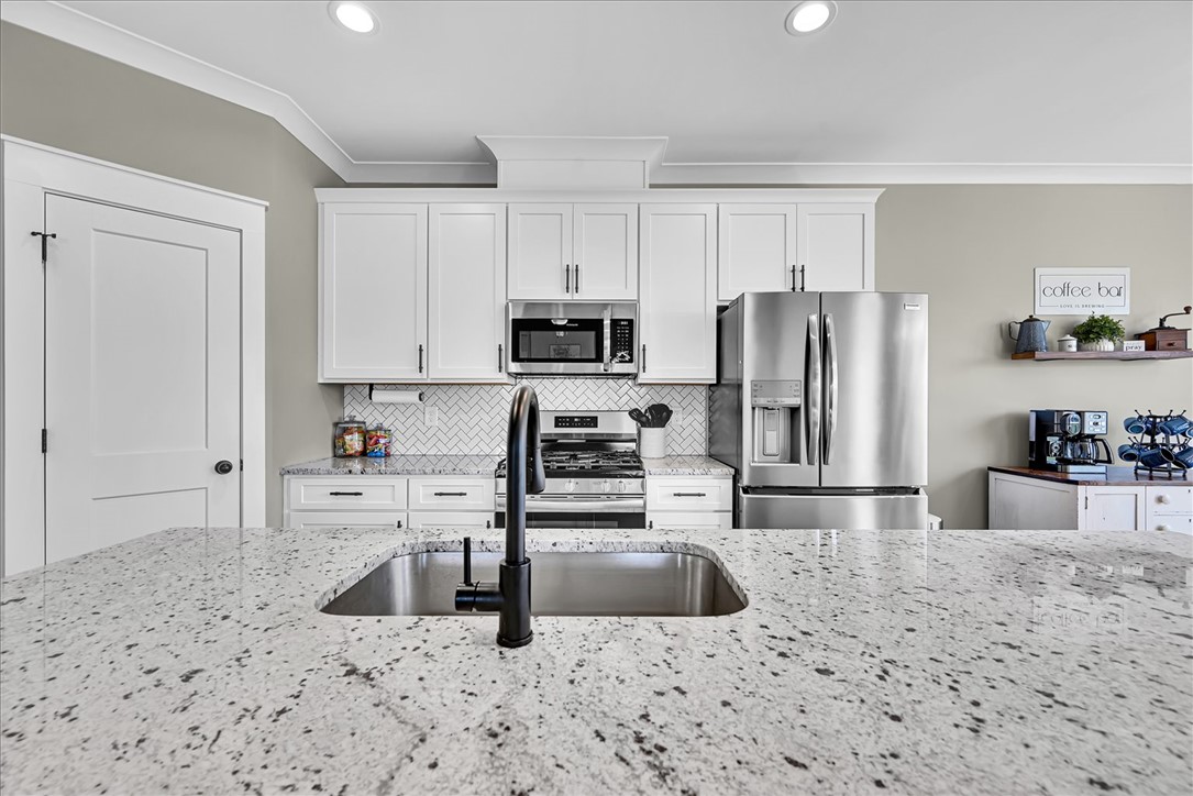 208 Timothy Court Anderson, SC 29621 - Photo 17 of 47