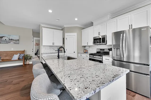 $499,900 | 208 Timothy Court, Anderson, SC 29621