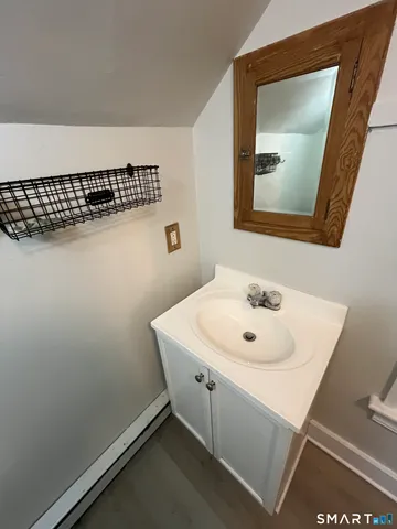 $1,350 | 53 Roosevelt Avenue, Unit 3, Torrington, CT 06790