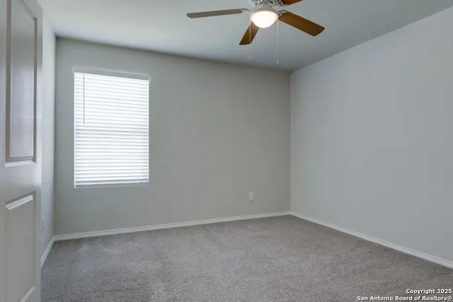 $1,695 | 242 Holland, Schertz, TX 78108