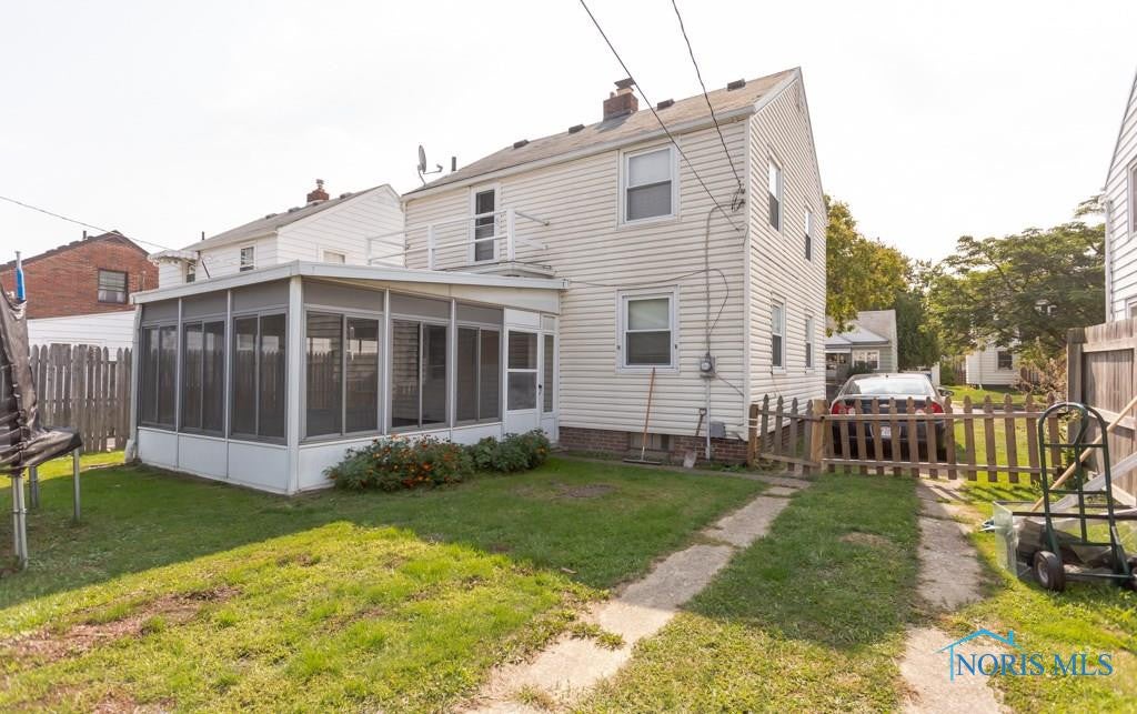 548 Waybridge Road Toledo, OH 43612 - Photo 19 of 19 Gallery Image 19