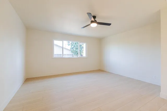 $409,950 | 394 West Ashcroft Avenue, Clovis, CA 93612