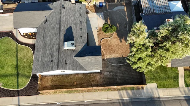 $409,950 | 394 West Ashcroft Avenue, Clovis, CA 93612