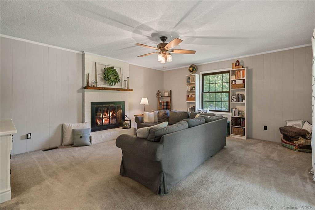 724 Shearers Road Mooresville, NC 28115 - Photo 16 of 34 Gallery Image 16