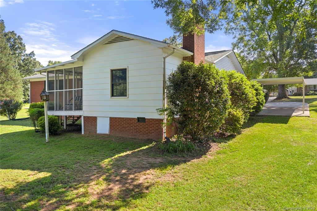 724 Shearers Road Mooresville, NC 28115 - Photo 10 of 34 Gallery Image 10