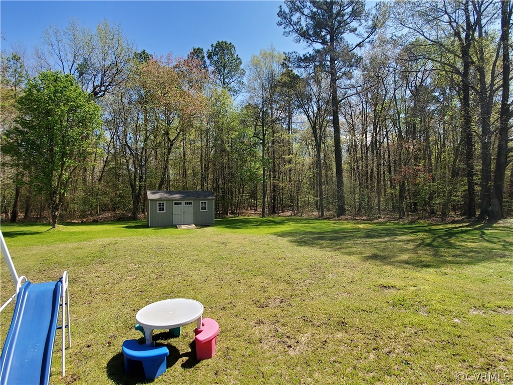 13627 North Enon Church Road Chester, VA 23836 - Photo 12 of 31 Gallery Image 12