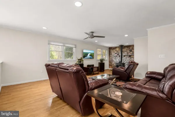 $1,100,000 | 6910 Pindell School Road, Clarksville, MD 21029