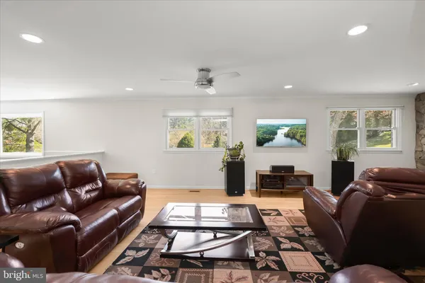 $1,100,000 | 6910 Pindell School Road, Clarksville, MD 21029