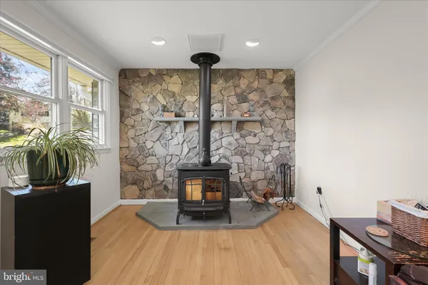 $1,100,000 | 6910 Pindell School Road, Clarksville, MD 21029