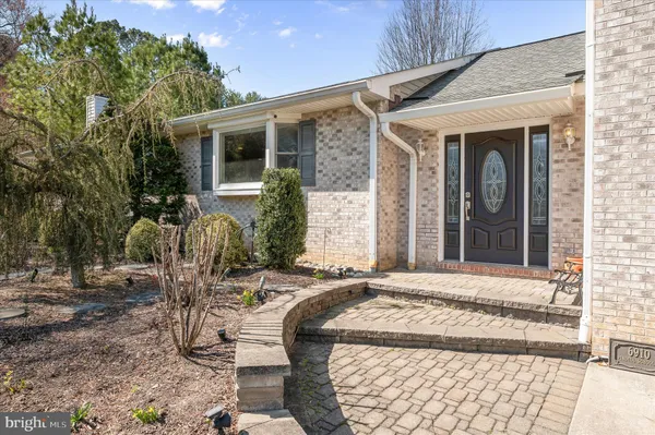 $1,100,000 | 6910 Pindell School Road, Clarksville, MD 21029