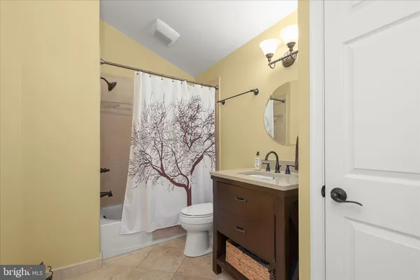 $1,100,000 | 6910 Pindell School Road, Clarksville, MD 21029