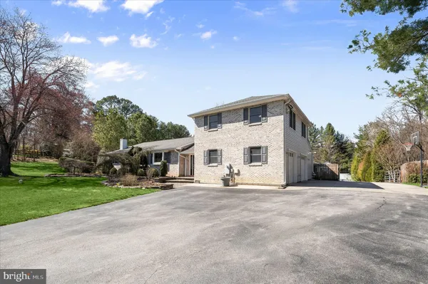 $1,100,000 | 6910 Pindell School Road, Clarksville, MD 21029