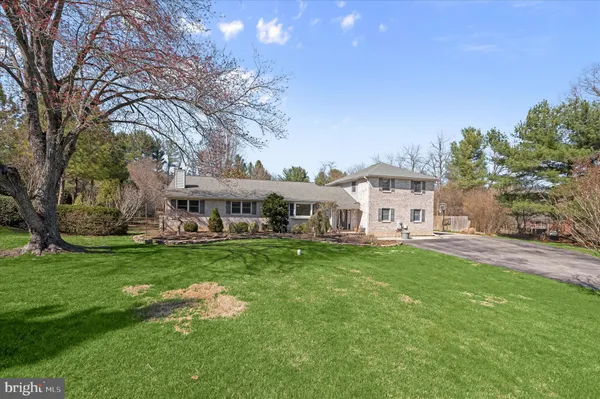 $1,100,000 | 6910 Pindell School Road, Clarksville, MD 21029