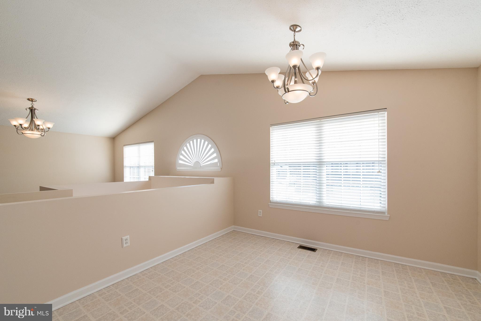 7402 Chesapeake Road Baltimore, MD 21220 - Photo 10 of 29 Dining Room