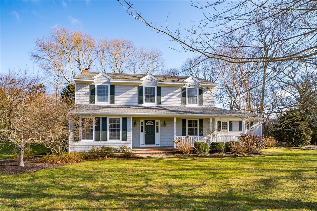 28 Wicklow Road Westerly, RI 02891 - Photo 2 of 44