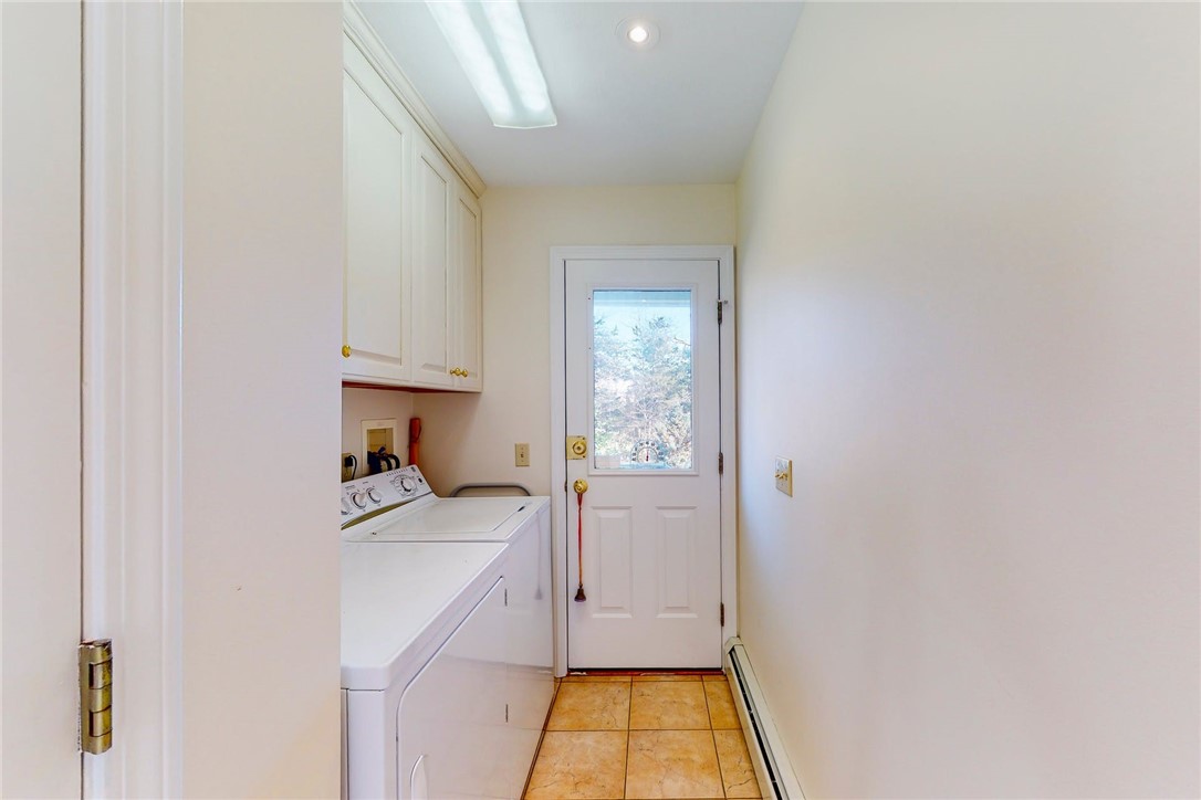 28 Wicklow Road Westerly, RI 02891 - Photo 21 of 44