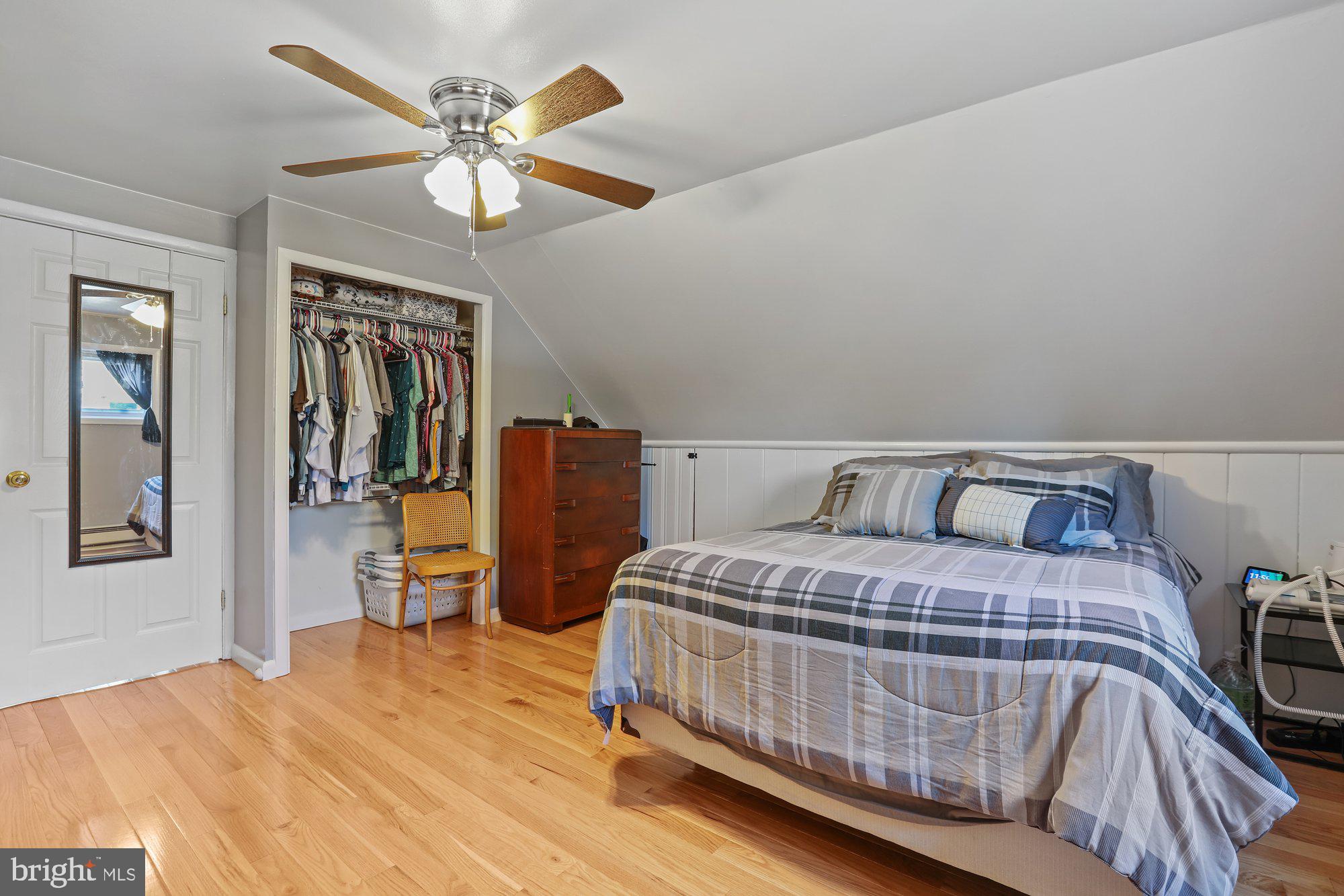 32 Ironwood Road Levittown, PA 19057 - Photo 24 of 34 Bedroom #3 - 2nd Floor