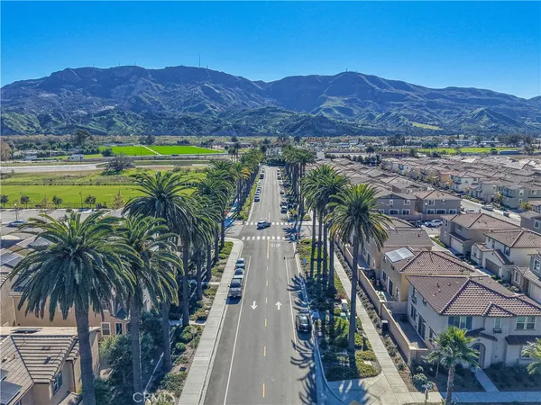 $790,000 | 2111 Seville Drive, Santa Paula, CA 93060