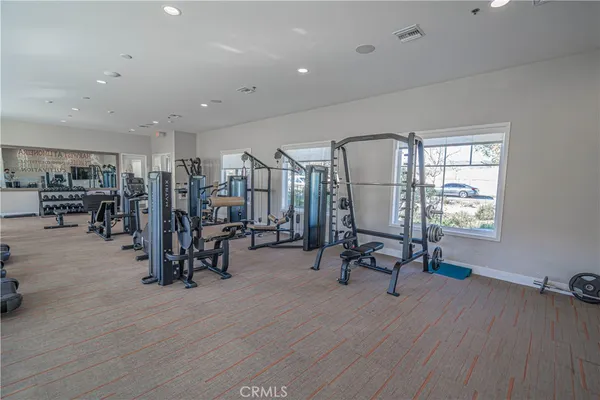 $790,000 | 2111 Seville Drive, Santa Paula, CA 93060