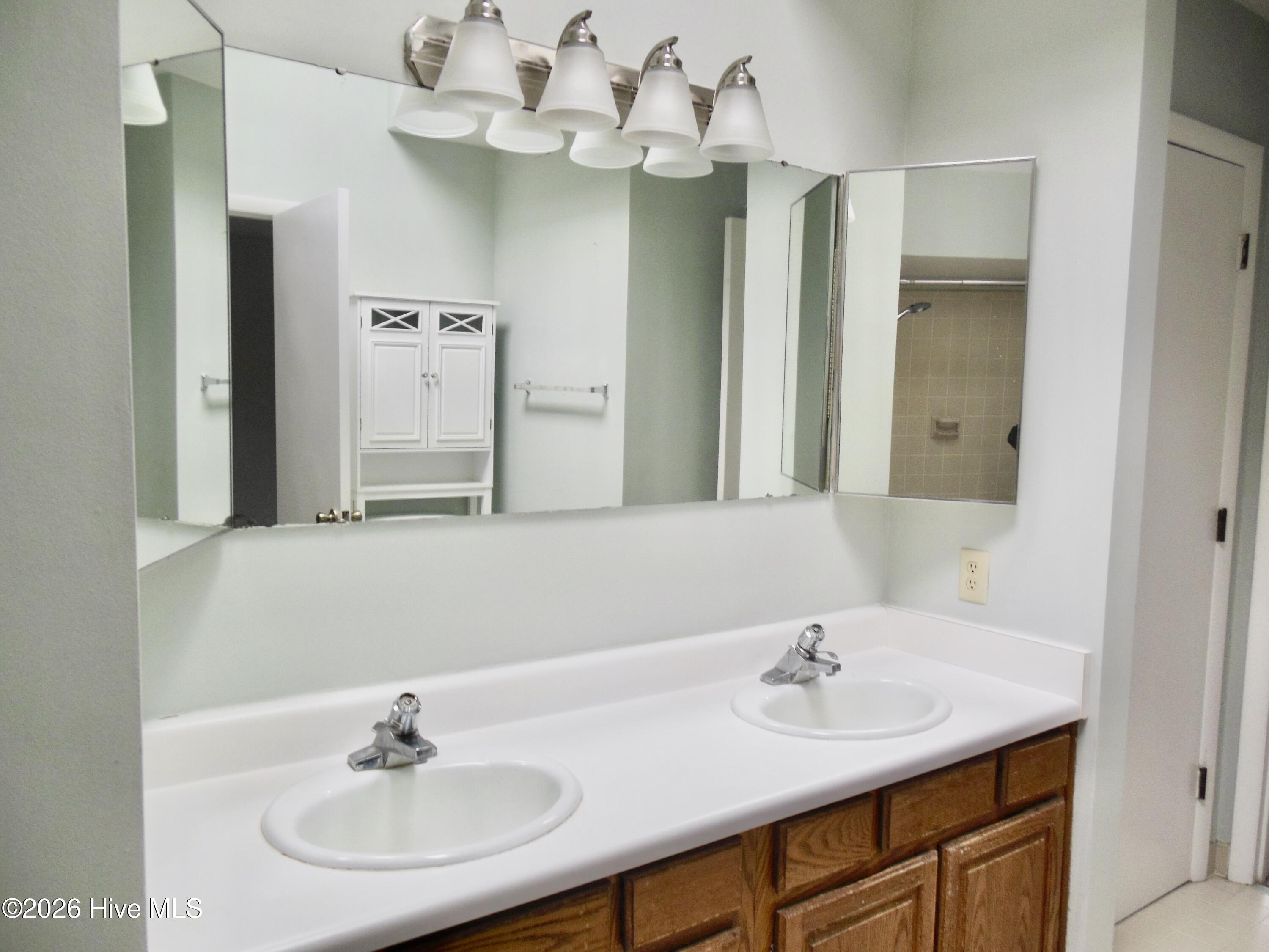 313 Sandpiper Lane Hampstead, NC 28443 - Photo 15 of 20 DSCN2479