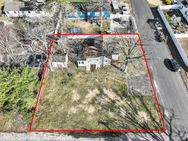 $435,000 | 305 Hannibal Street, Toms River, NJ 08757