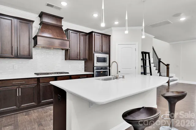 $649,900 | 11715 Clems Branch Drive, Charlotte, NC 28277