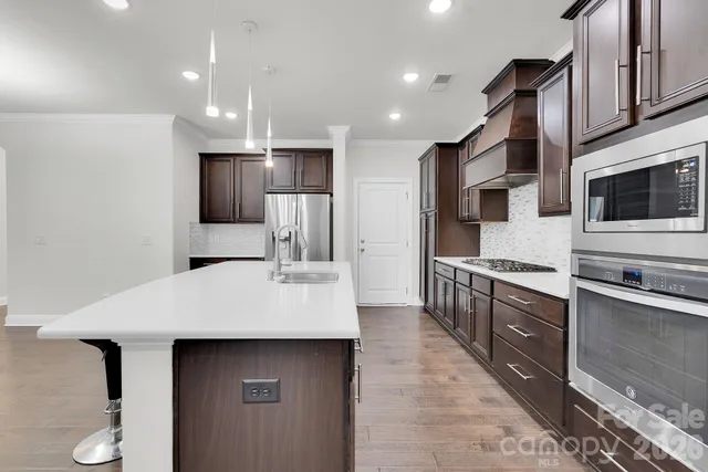 $649,900 | 11715 Clems Branch Drive, Charlotte, NC 28277