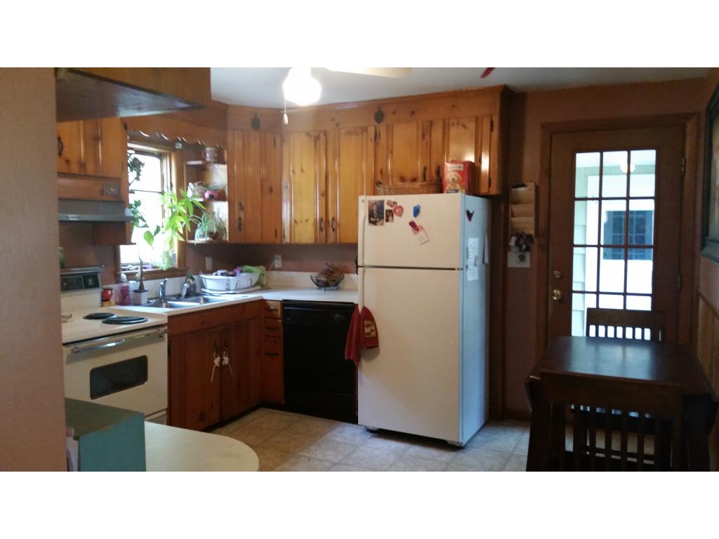 6 Ruth Street Bedford, NH 03110 - Photo 4 of 7