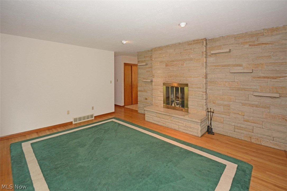 15401 Albion Road Strongsville, OH 44136 - Photo 8 of 28 Gallery Image 8