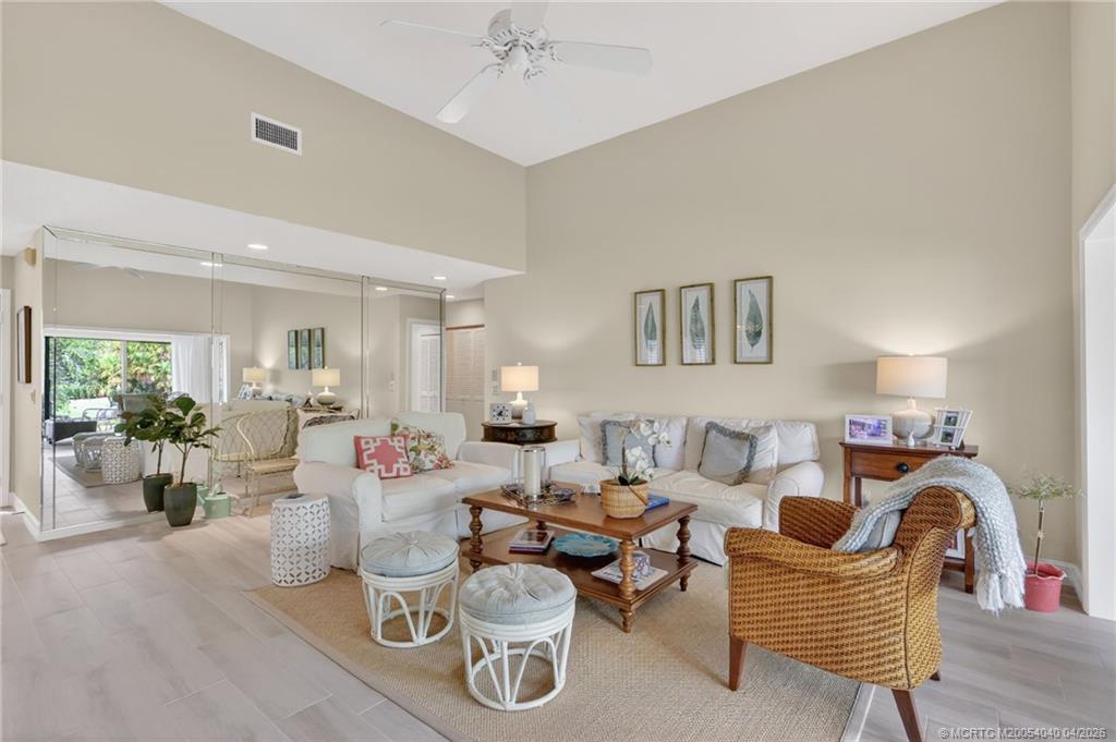 5253 Southeast Club Way Stuart, FL 34997 - Photo 11 of 65 Living Room