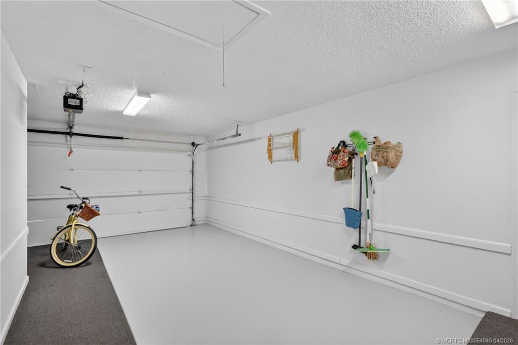 5253 Southeast Club Way Stuart, FL 34997 - Photo 36 of 65 Garage