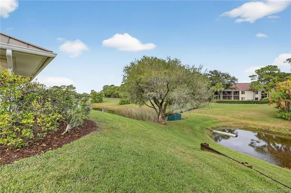$569,000 | 5253 Southeast Club Way, Stuart, FL 34997
