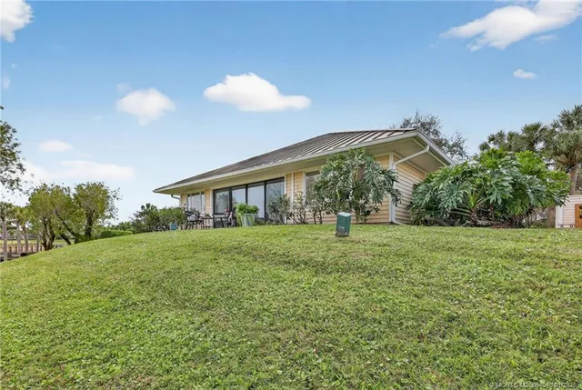 $569,000 | 5253 Southeast Club Way, Stuart, FL 34997