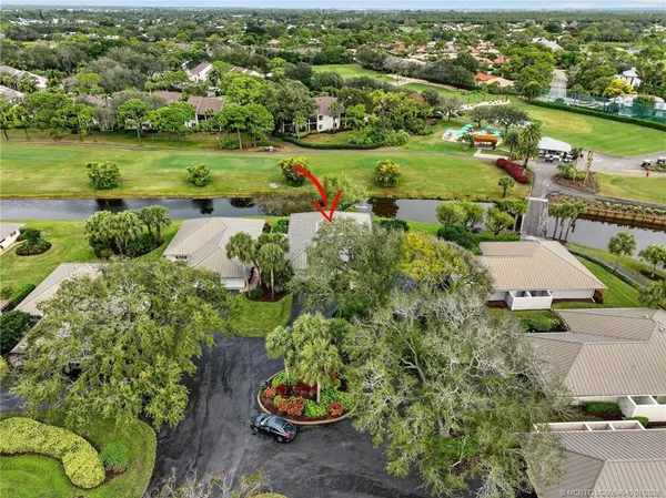 $569,000 | 5253 Southeast Club Way, Stuart, FL 34997