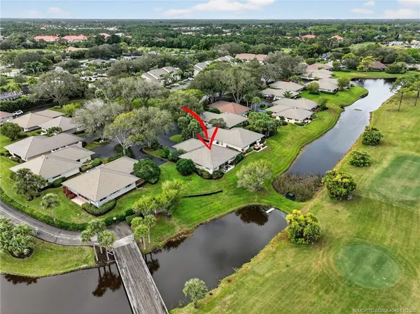 $569,000 | 5253 Southeast Club Way, Stuart, FL 34997