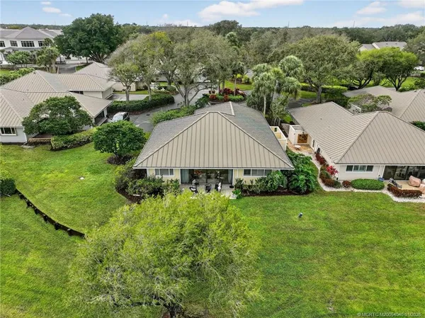 $569,000 | 5253 Southeast Club Way, Stuart, FL 34997