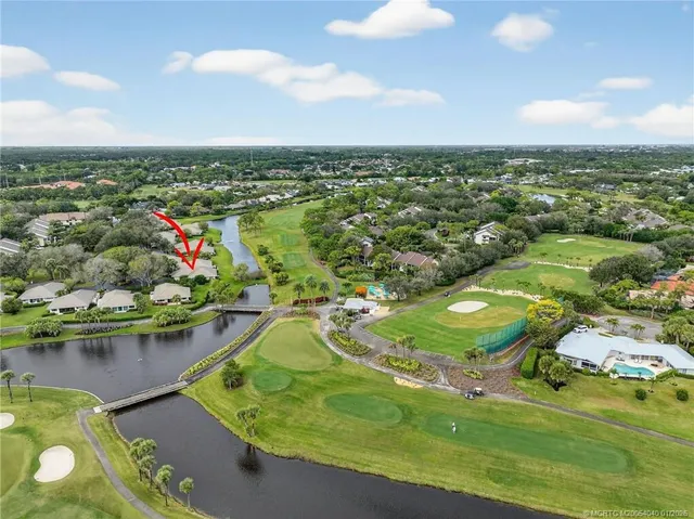 $569,000 | 5253 Southeast Club Way, Stuart, FL 34997