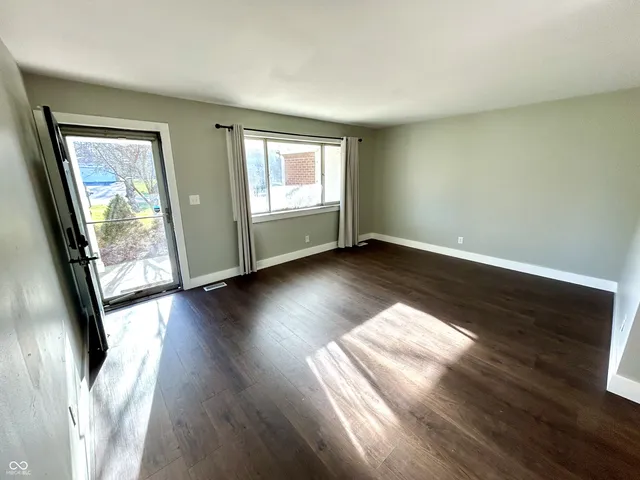 $2,500 | 154 Pearl Street, Carmel, IN 46032