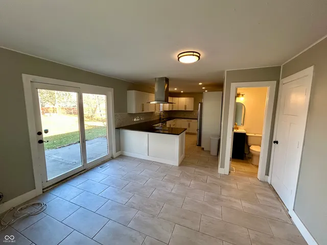 $2,500 | 154 Pearl Street, Carmel, IN 46032