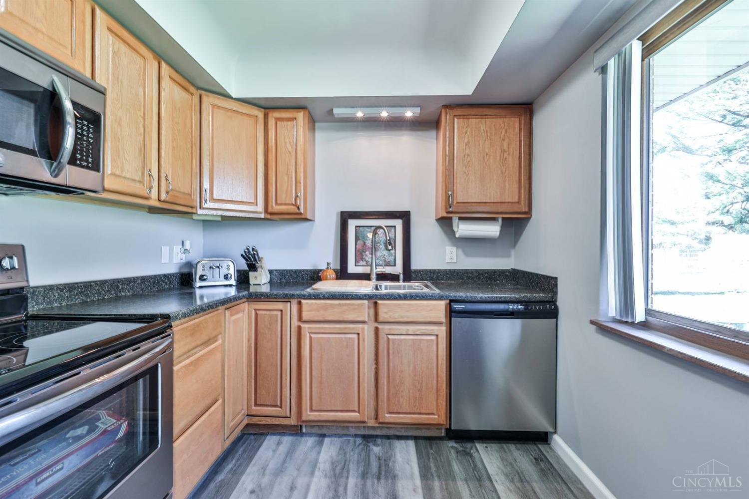 810 Wards Corner Road Loveland, OH 45140 - Photo 17 of 48 Gallery Image 17