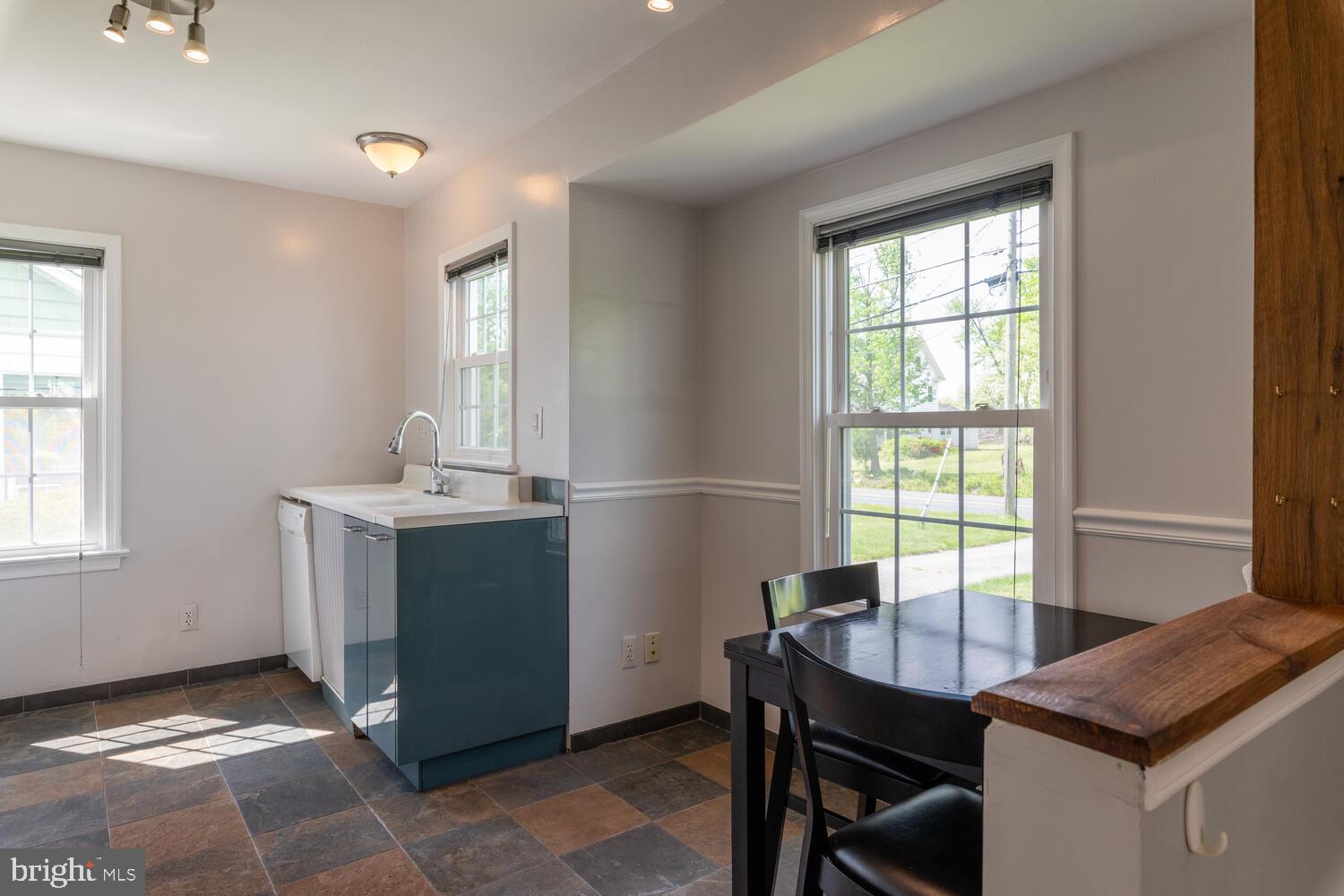 9411 Ox Road Lorton, VA 22079 - Photo 13 of 32 Gallery Image 13