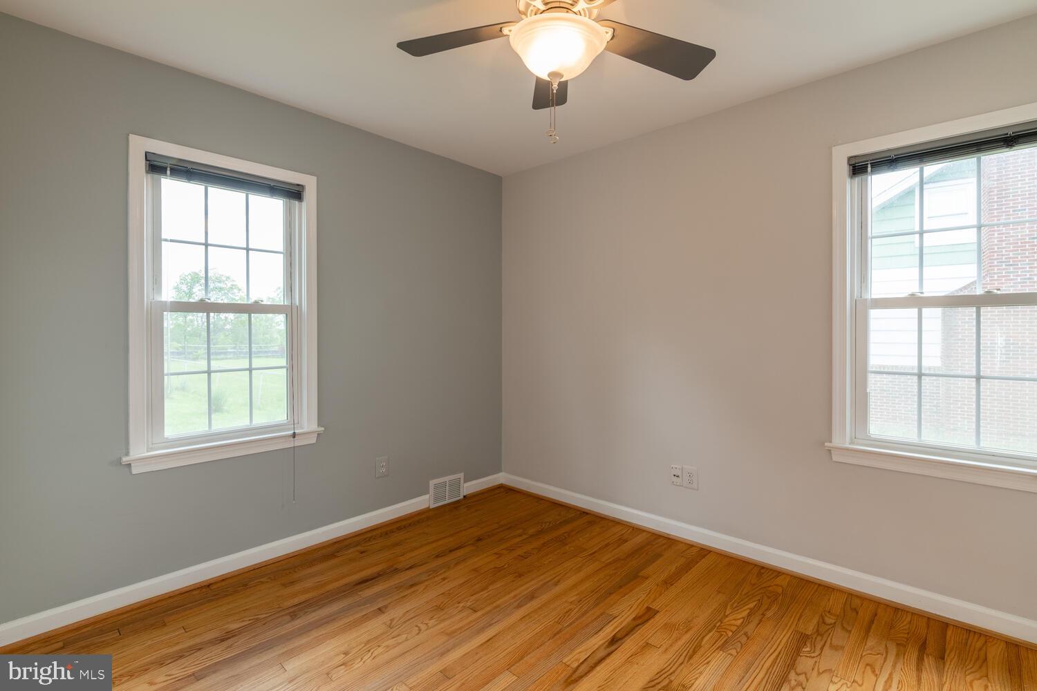 9411 Ox Road Lorton, VA 22079 - Photo 21 of 32 Gallery Image 21