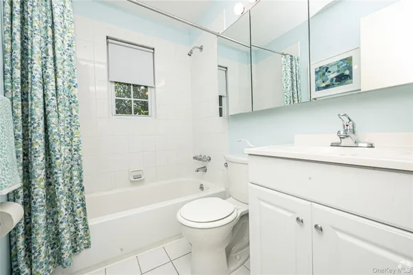 $3,100 | 7 Milligan Road, West Babylon, NY 11704