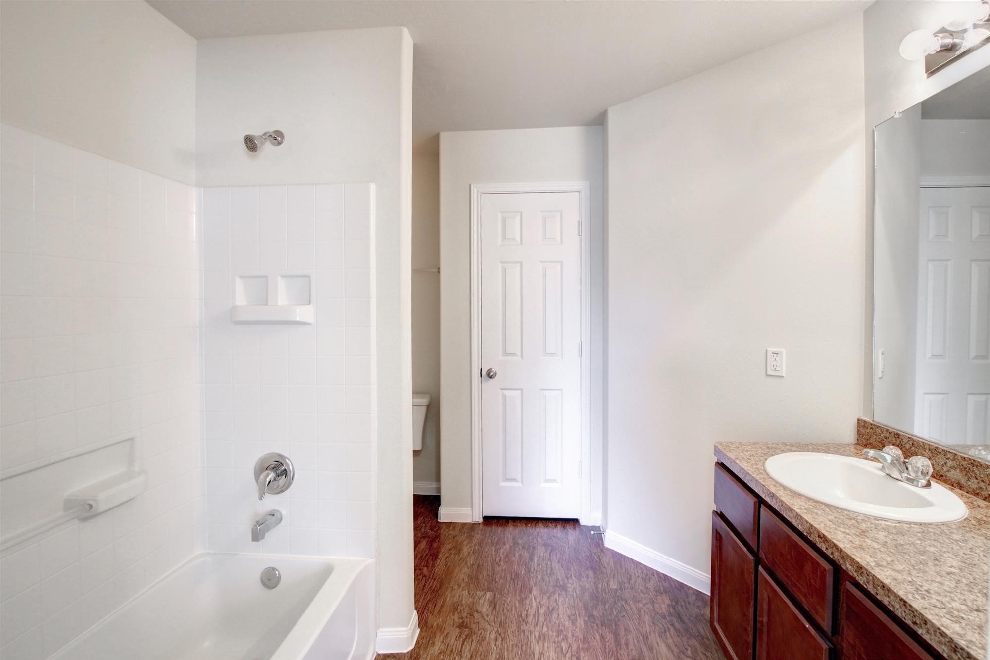 8922 San Alberto Houston, TX 77017 - Photo 15 of 19 Photos may be representative of the floor plan and not the exact home. Finishes, layout, and features of the actual property for lease may vary.