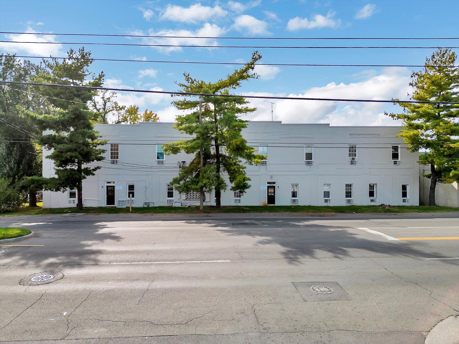 3756 Williamson Road Roanoke, VA 24012 - Photo 1 of 9 1-3756 Williamson Rd_01