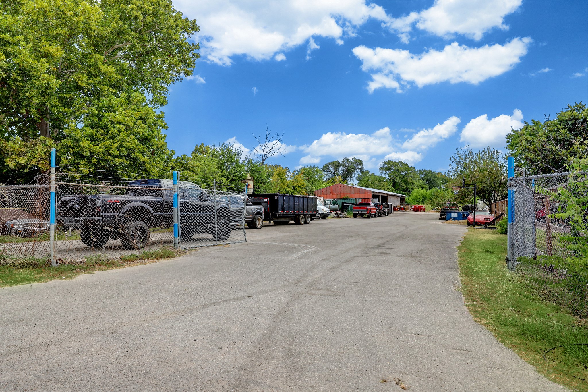 230 West Canino Road Houston, TX 77037 - Photo 17 of 17