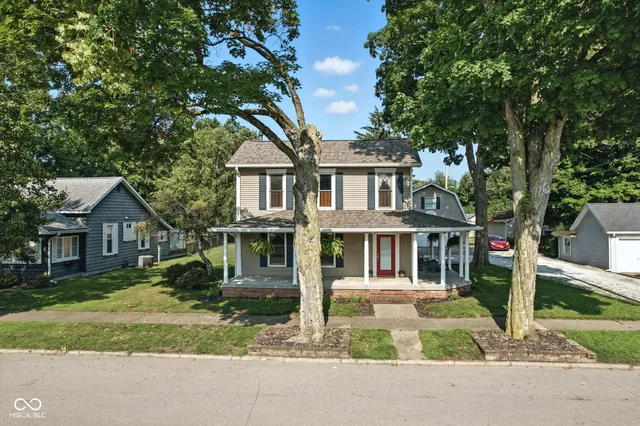 $278,999 | 416 6th Street, Covington, IN 47932